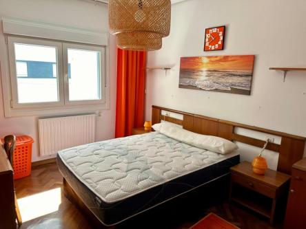 ESPECTACULAR CASA CON PISCINA EN LAS GABIAS en A Coruña - Imagen 1