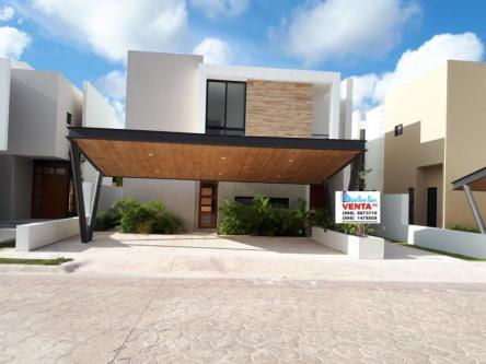 ESPECTACULAR CASA EN LAGOS DEL SOL, CANCUN, Q. ROO en Cancún - Imagen 1