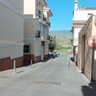 ESPECTACULAR CASA EN PINOS GENIL en Motril - Imagen 1