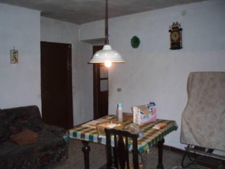 ESPECTACULAR VIVIENDA CON AMPLIAS SUPERFICIES DISTRIBUIDA … en Tudela - Imagen 1
