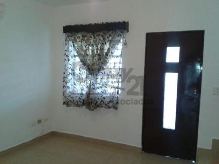 EXCELENTE PROPIEDAD EN SECTOR PRIVADO en General Escobedo - Imagen 3