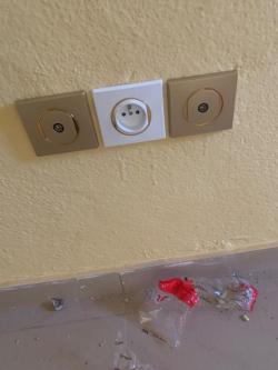 Électricien bâtiment à Abidjan - Photo 1