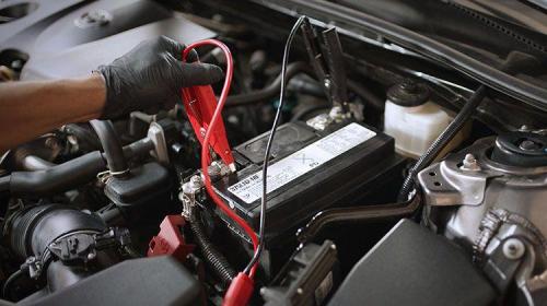 Emergency Battery Jump Start in Arabian Ranches in Dubai - Image 1