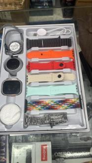 Ensemble Montre Connectée + Bracelets Multiples à Abidjan - Photo 1