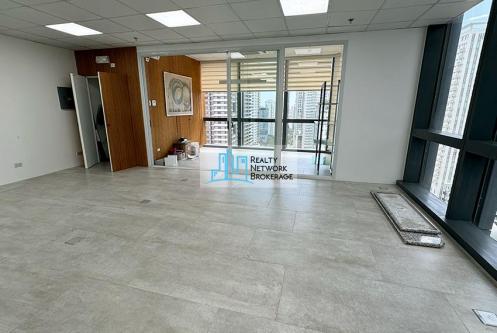 Executive Office For Rent in BPI Corporate Tower in Cebu City - Image 1
