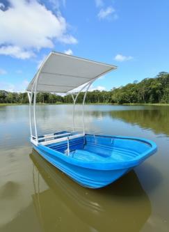 FABRICACION DE BOTES CON TECHO en Warnes - Imagen 1