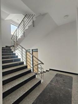 FOR RENT 20,000 FT BUILDING in Gautam Budh Nagar - Image 3