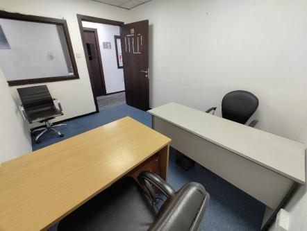 FULLY FRUNISHED OFFICE FOR RENT in Dubai - Image 2