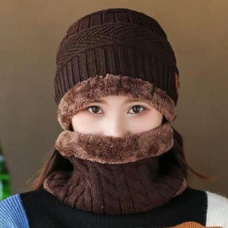 FUR HAT WITH SCARF FOR WOMEN in Singapore - Image 1