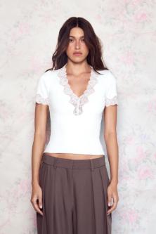 Felle Ribbed Tee With Lace Bright White in Whangarei - Image 1