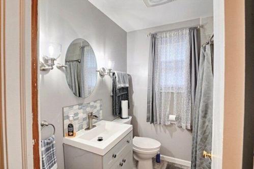 Fernbank Rd, Springfield, Home For Sale in Springfield - Image 1