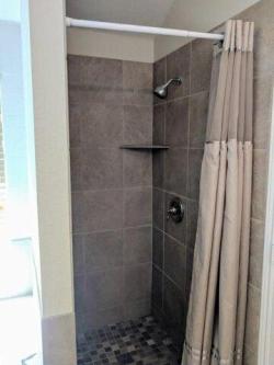 Fieldcrest Dr, Rockwall, Home For Rent in Longview - Image 1