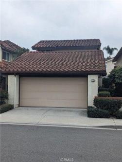 Filare, Irvine, Home For Rent in Santa Ana - Image 1