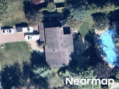 Fleetwood Rd in Smithtown - Image 1
