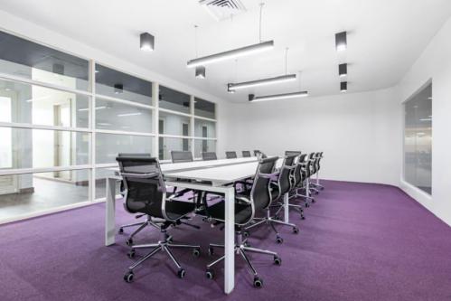 Flexible workspace in Regus Carnoustie House in Leigh - Image 1