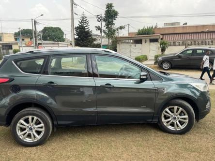 Ford Escape en vente à Abidjan - Photo 6