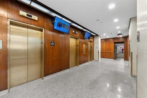 Fort Duquesne Blvd Apt N, Pittsburgh, Condo For Rent in Reading - Image 1