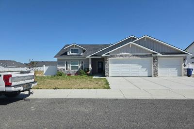 Frank Henry Rd in Twin Falls - Image 1
