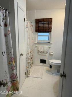 Freehold St, Oakhurst, Home For Rent in Middletown - Image 1