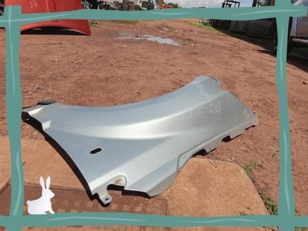 Front Fenders For Dodge Caliber In Stock (Pre Owned) in Kempton Park - Image 1