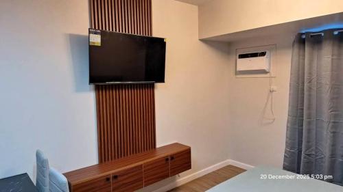 Fully Furnished Studio for Rent Solinea Tower 4 in Cebu City - Image 2
