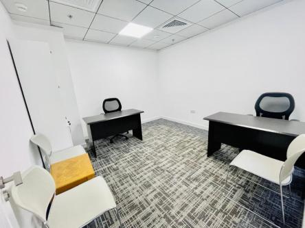 Fully Set-Up Office Workspace II Inclusive Amenities II Tawtheeq in Madīnat Zāyid - Image 4