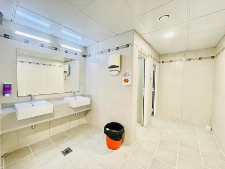 Fully Set-Up Office Workspace II Inclusive Amenities II Tawtheeq in Madīnat Zāyid - Image 12
