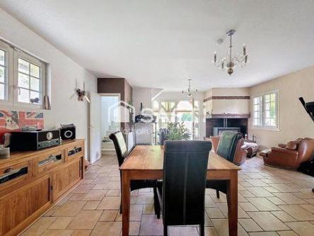 GRANDE MAISON FAMILIALE à Dreux - Photo 1