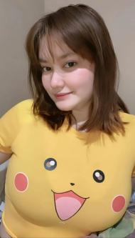 Girls With Incall Outcall Service in Batam - Image 1