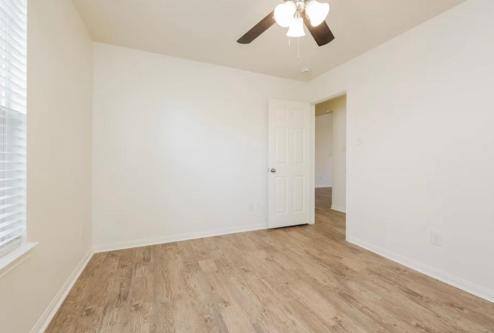 Gorgeous Single Family For Rent in Spring - Image 7