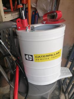 Grease Bucket Pump in Port Harcourt - Image 1