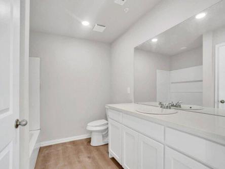 Grey Wolf Cir Unit,denton, Home For Rent in Denton - Image 1