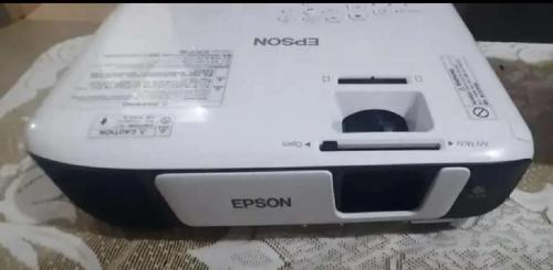 HD Projector on Rent in Noida at 1000 in Noida - Image 5