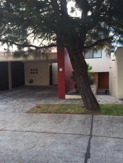HERMOSA CASA EN BUGAMBILAS en Zapopan - Imagen 9