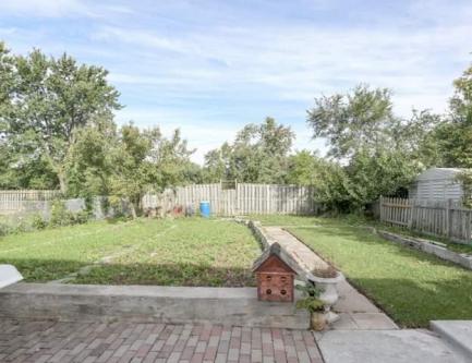 HOUSE FOR RENT 20 GRAYLEE SCARBOROUGH 3BEDROOMS 2 FULL WASHROOM in Scarborough - Image 2