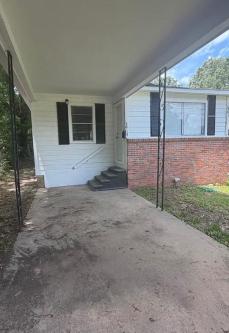 HOUSE FOR RENT AVAILABLE NOW in Shreveport - Image 2