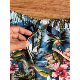 Hawaiian Shorts Stammbaum Japan Rayon Fabric 1 Sz.S Waist … in Singapore - Image 1