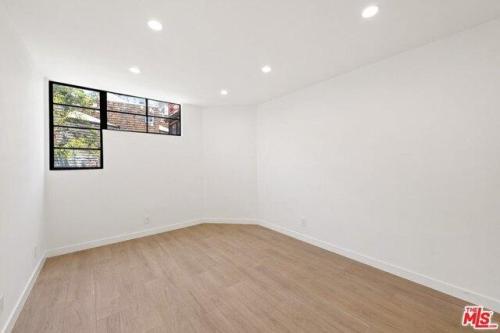 Heathercliff Rd Apt,malibu, Condo For Rent in Elk Grove - Image 1