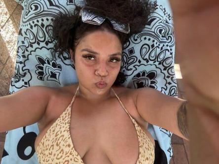 Hello I'm interested in a serious man who is willing to enjoy in Johannesburg - Image 8