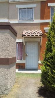 Hermosa Casa en Renta en Santa María Chiconautla - Imagen 2