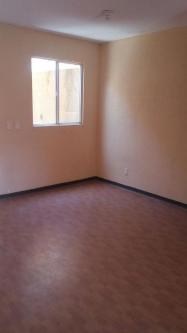 Hermosa Casa en Renta en Santa María Chiconautla - Imagen 8
