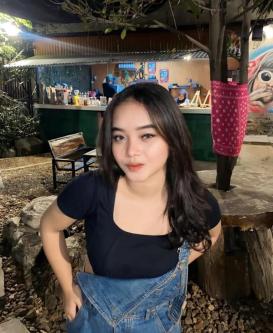 Hi dear i'm resti Open Service Massage Blowjob And Sex Service a in Makassar - Image 4