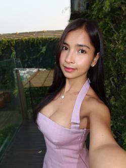 Hi, dear open service available Nuru massage full body.., Makass in Makassar - Image 8