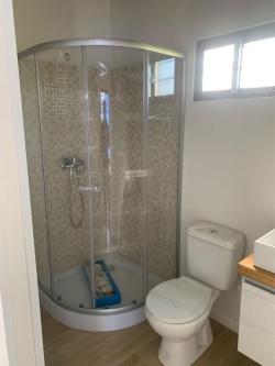 High-Quality Portable Toilet Container for Rent/Sale in Delhi - Image 4