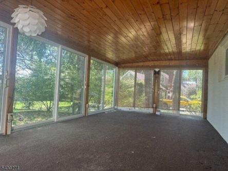Hillside Ave, Livingston, Home For Rent in Newark - Image 1