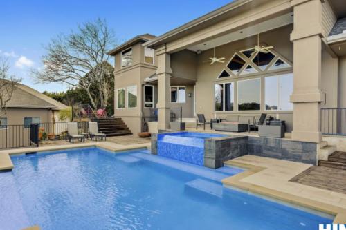 Hines Pool & Spa in Austin - Image 1