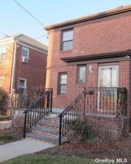Home For Rent In Queens Village, New York in Queens - Image 1