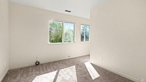 Home For Sale In Santa Rosa, California in Santa Rosa - Image 1