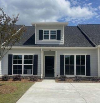 Home For Sale In Thomson, Georgia in Augusta - Image 1