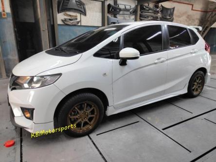 Honda Jazz/Fit GK Mugen body kit in Taman Johor Jaya - Image 5